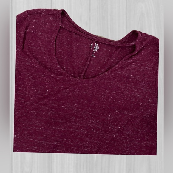 SO maroon blouse - Picture 3 of 4